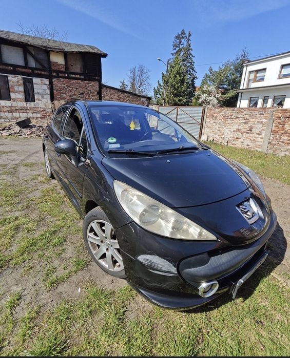 Peugeot 207 LPG butla.