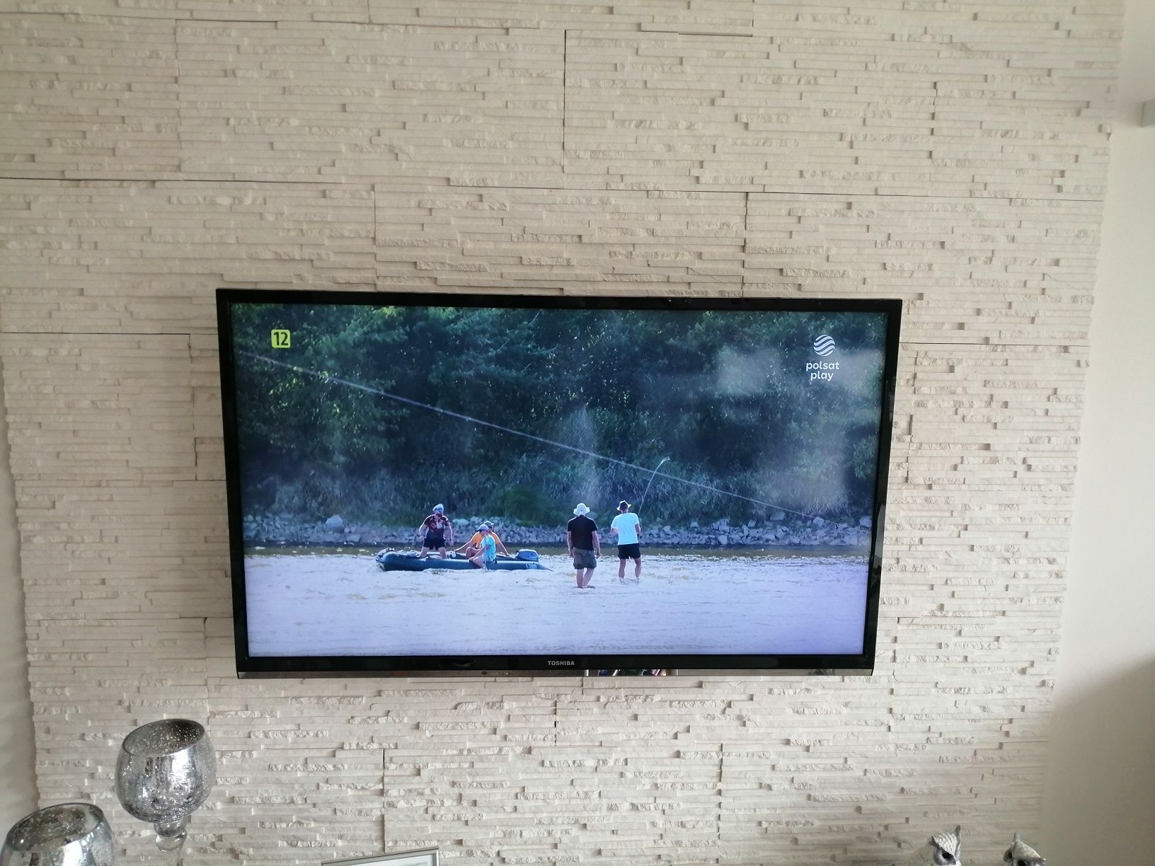 Telewizor LED TOSHIBA "40"