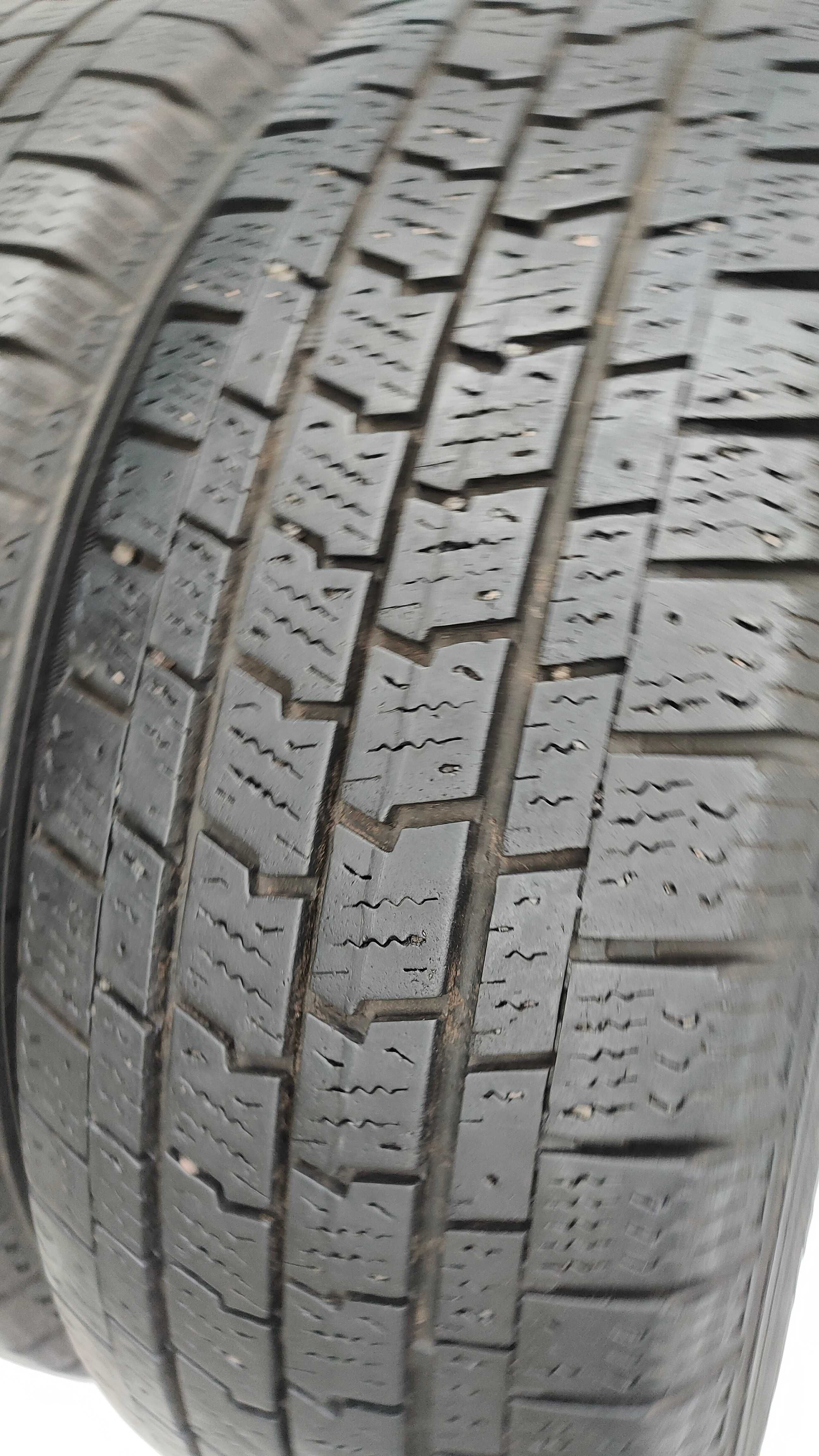 Opony Zimowe 215/65/16C Goodyear 2szt 2019r