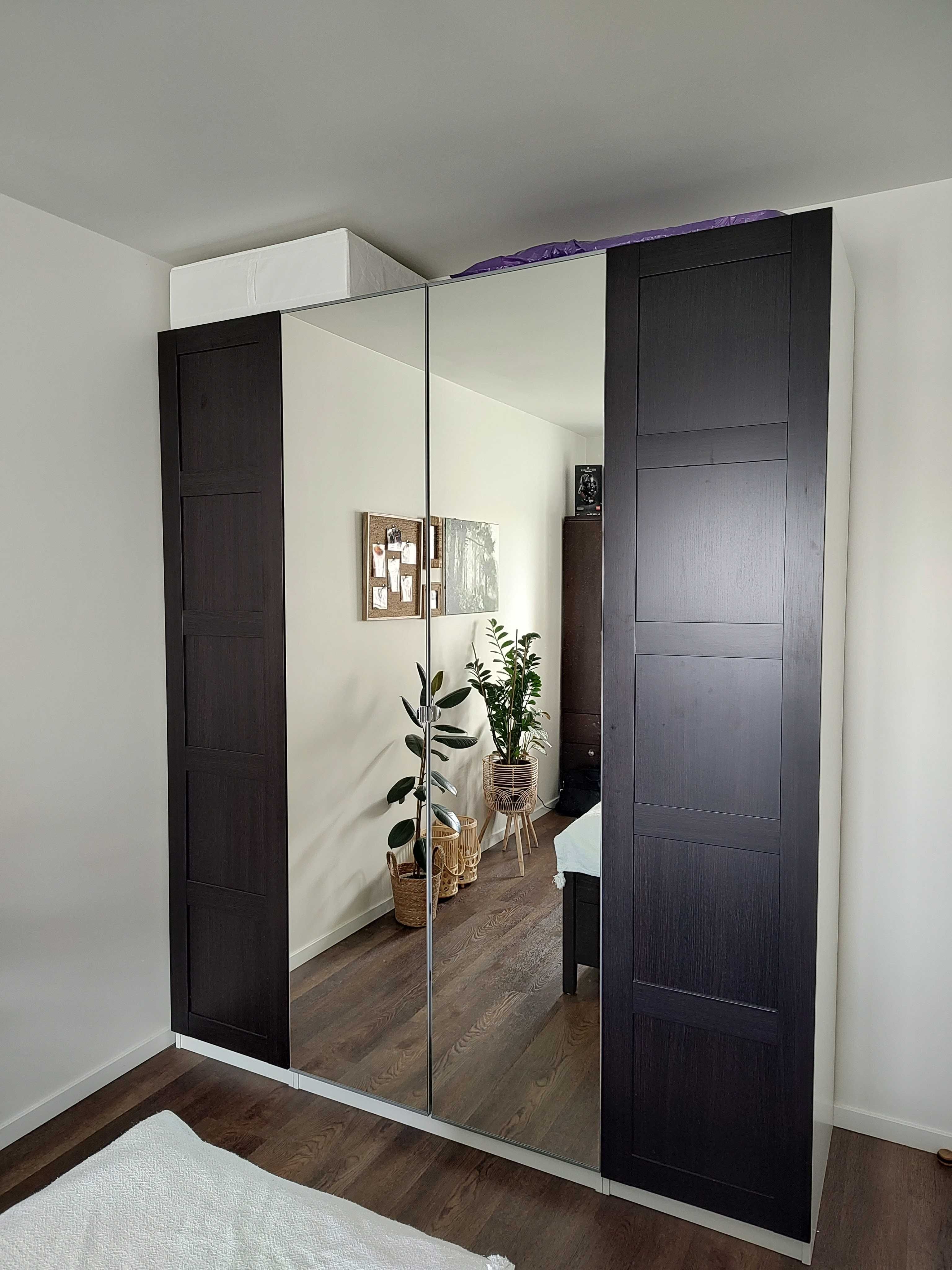 Drzwi odo szafy IKEA BERGSBO ciemny brąz 50 cmx229 cm 2 sztuki