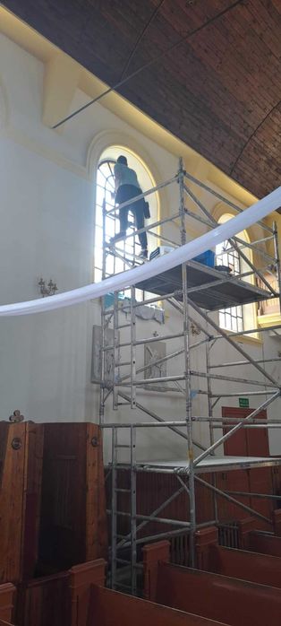 Profesjonalne mycie okien i przeszkleń dla firm, instytucji–bez smug!