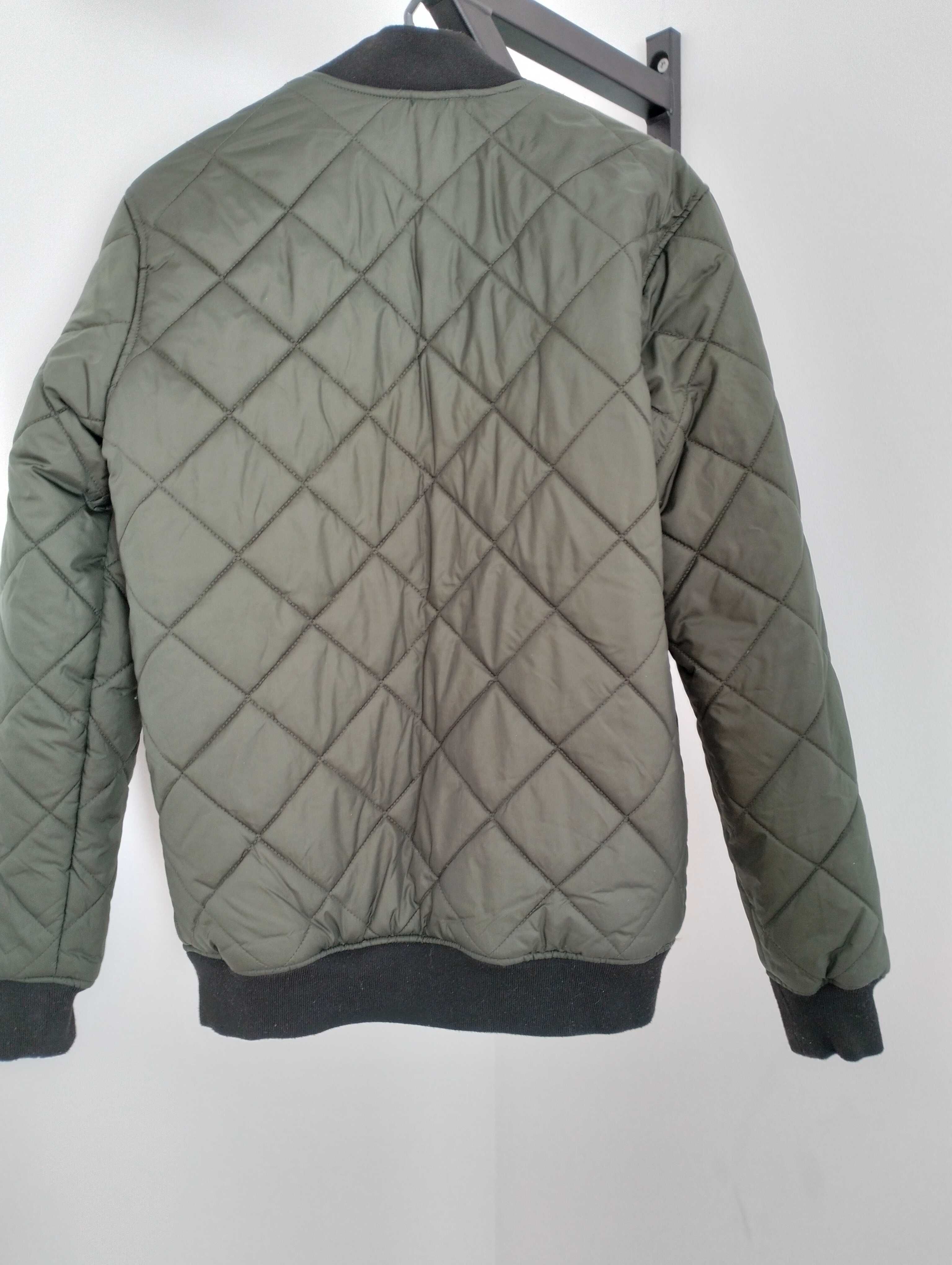 Kurtka Bomberka Cropp xs