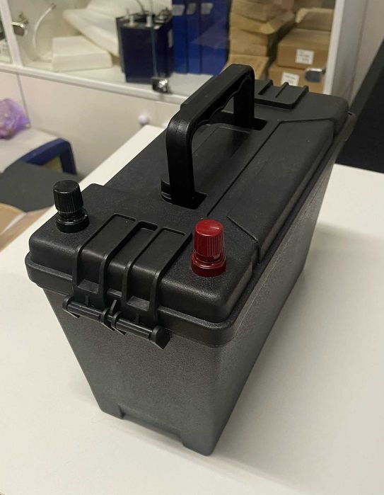 Бокс до акумулятора 40135 33140 Eve TopBand (Li-ion, LiPo, LiFePo4)