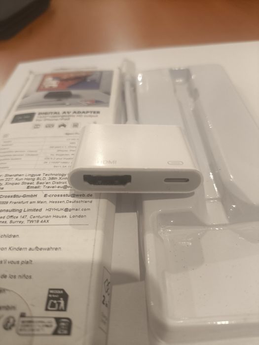 Adapter lightning - HDMI z portem ładowania