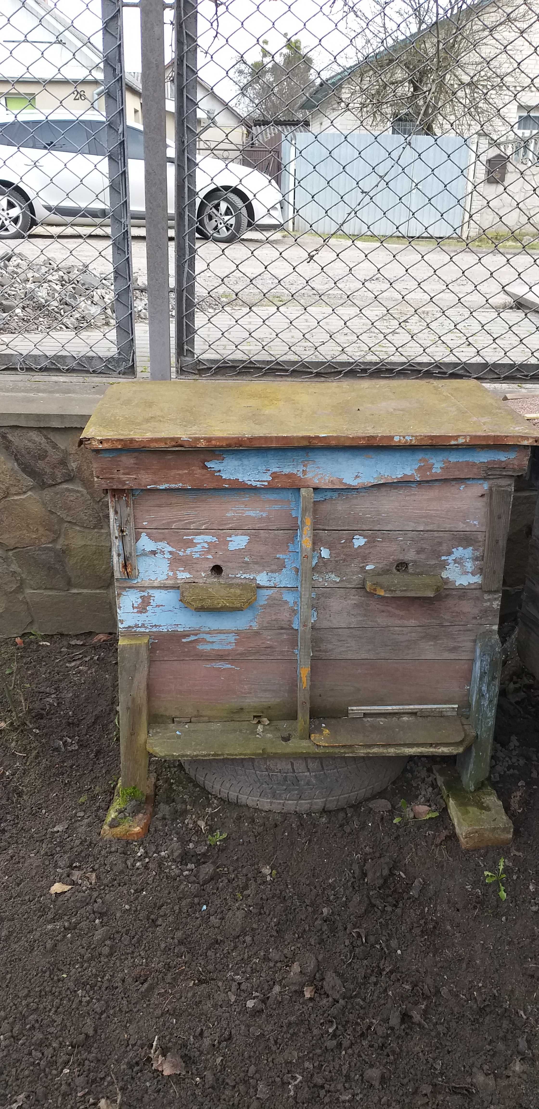Продам вуликм б/у для бджіл та рамки