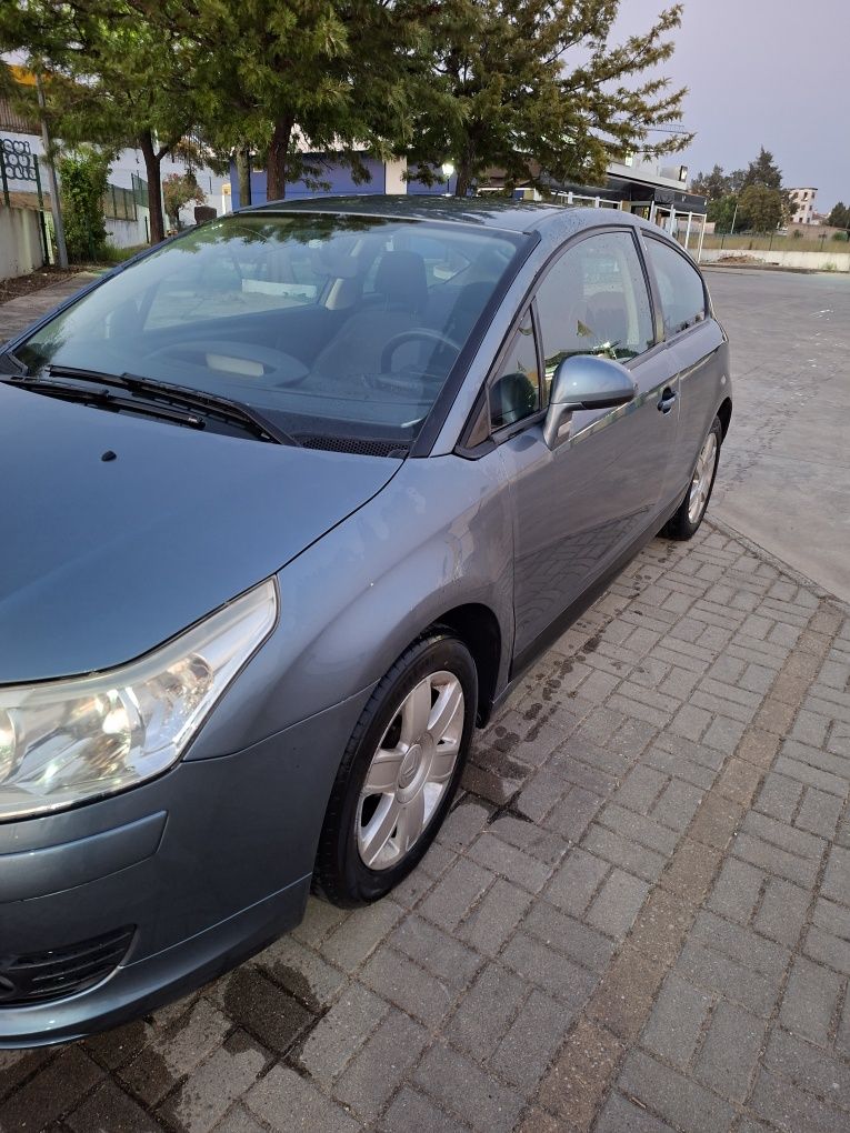 Vendo ou troco citroen c4 coupe 1.4 16v gasolina em otimo estado