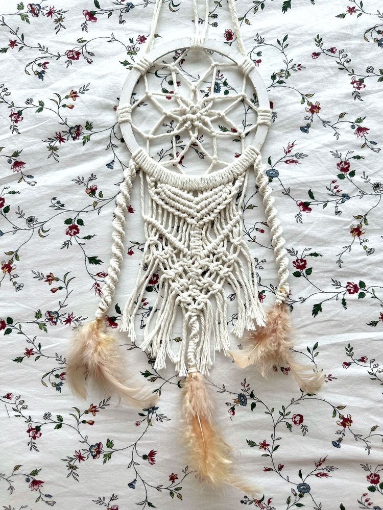 Kremowy łapacz snów z piórami makrama dekoracja ozdoba dom Handmade