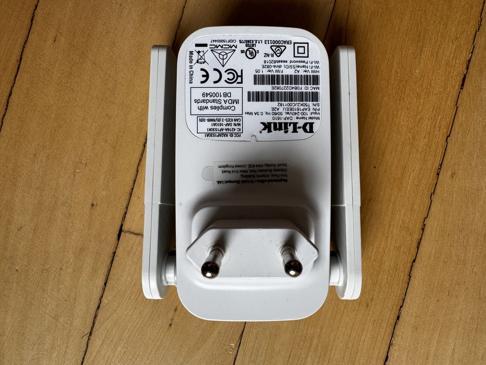 Dlink Dap-1610 wzmaczniacz sieci 2.4 5ghz punk dostępowy hotspot. Dwu