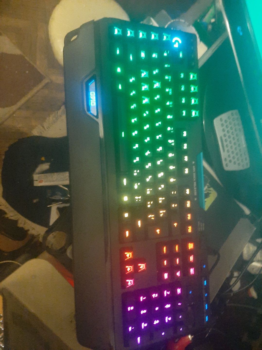 Чудова ІГРОВА Клавіатура Logitech G910 Orion Spectrum USB