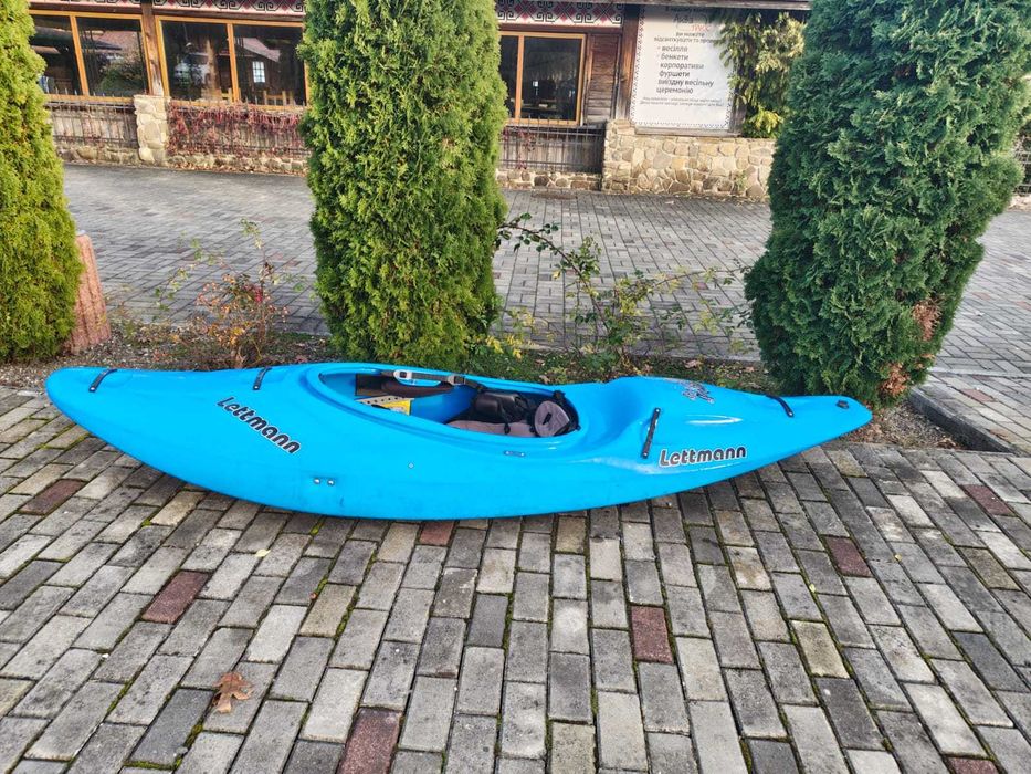 Продається каяк поліетиленовий