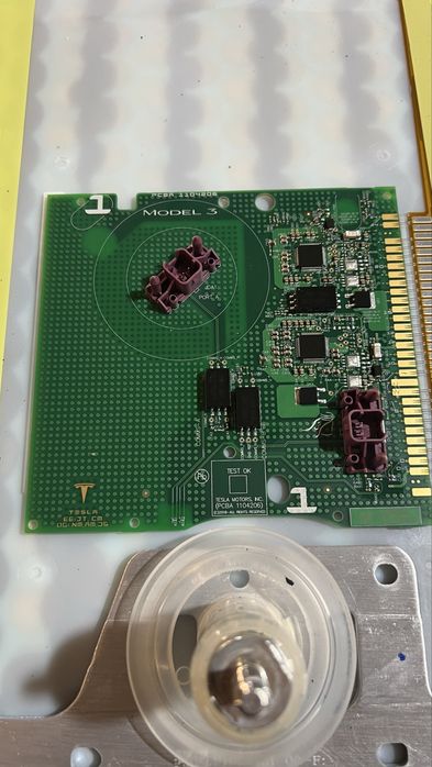 Ремонт батарей електромобілів