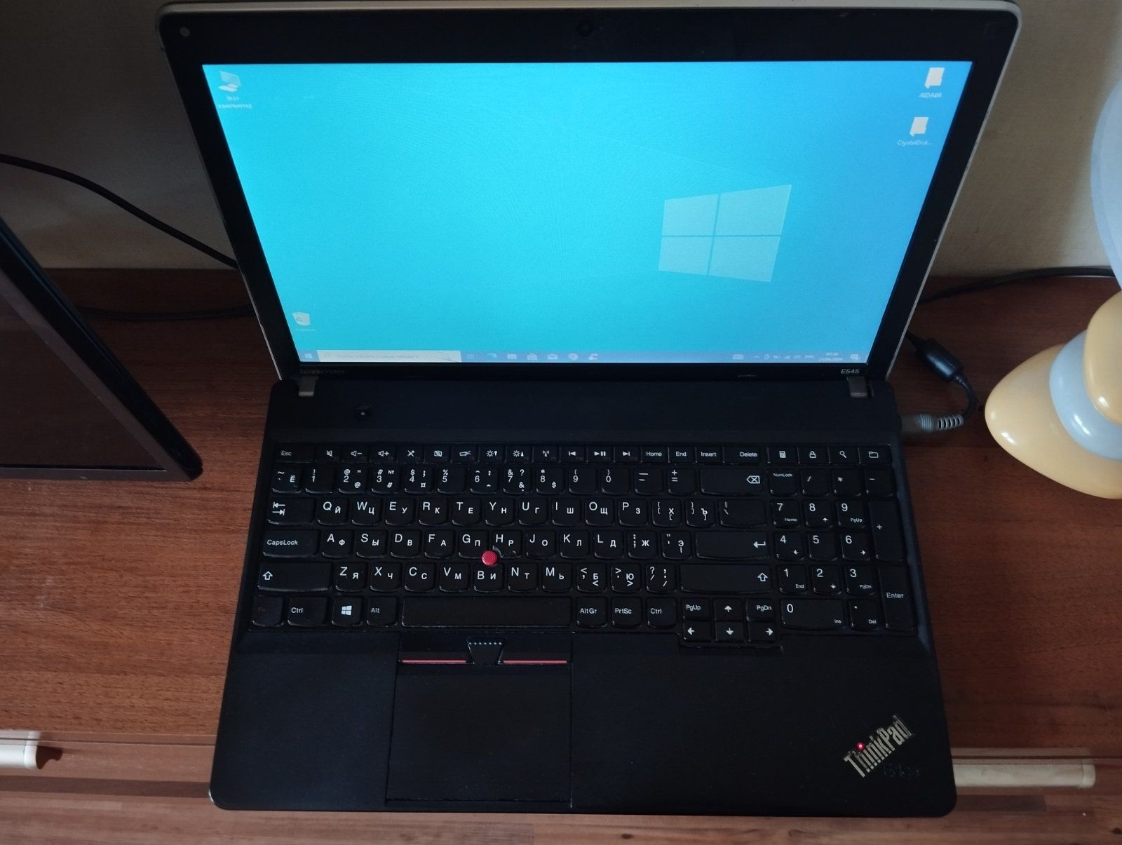 Ноутбук Lenovo ThinkPad E545. Windows 10 Pro