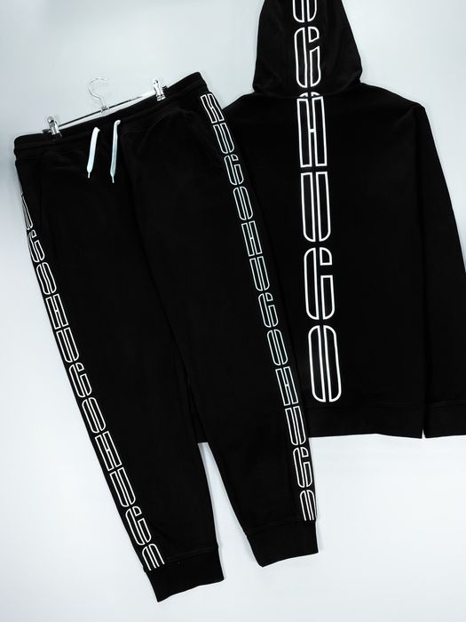 Спортивный костюм Hugo Boss на лампасах спортивний костюм