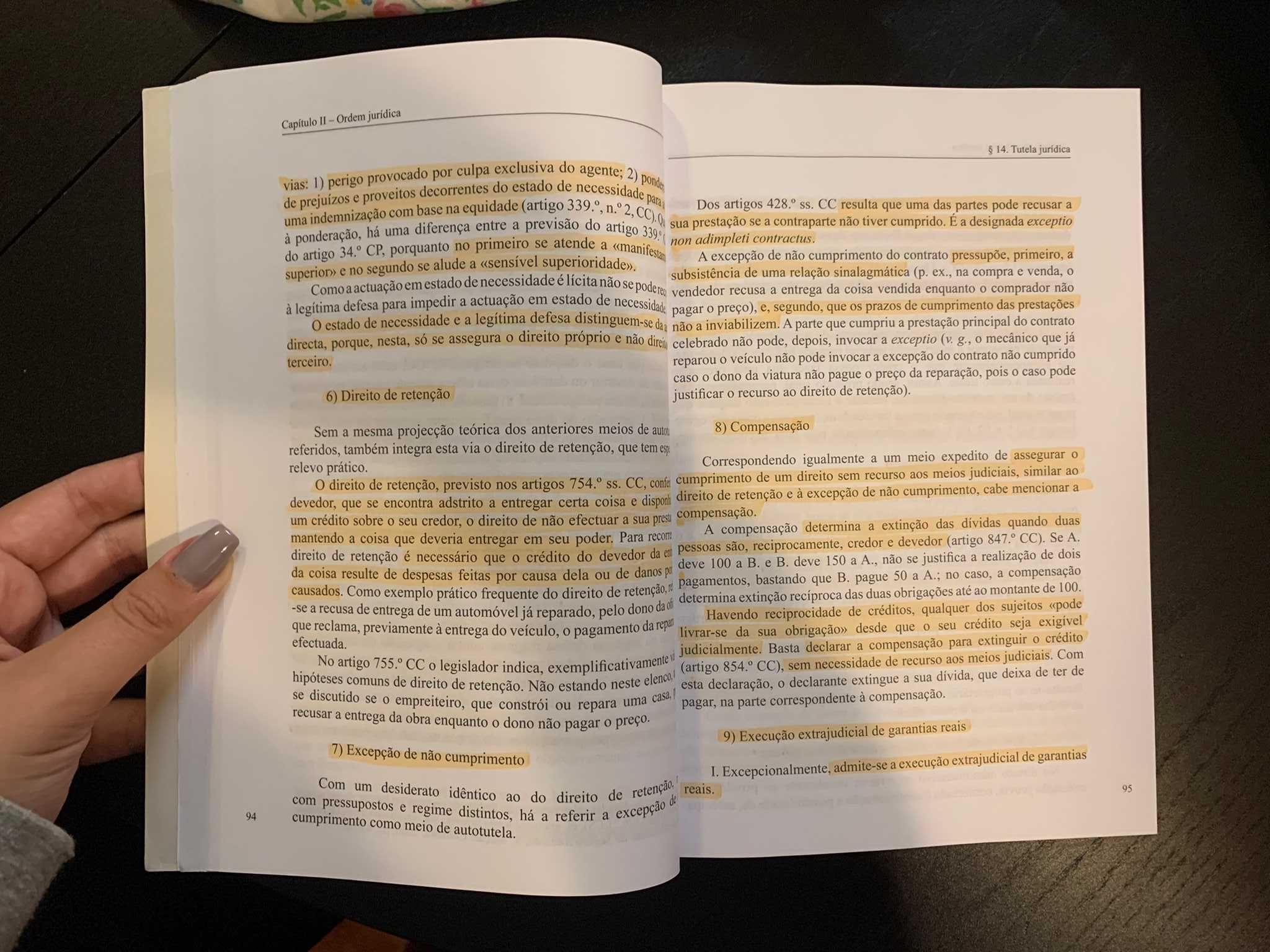 "Introdução ao Estudo do Direito" - Livro de Pedo Martinez - FDUL