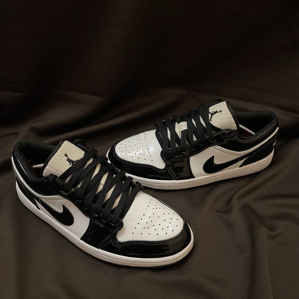 (9/10) Nike Air Jordan 1 Low Concord