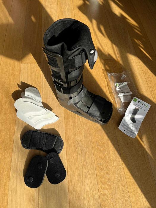 Orteza stopowo-goleniowa BraceID Rozmiar L 43-46 na prawy staw skokowy