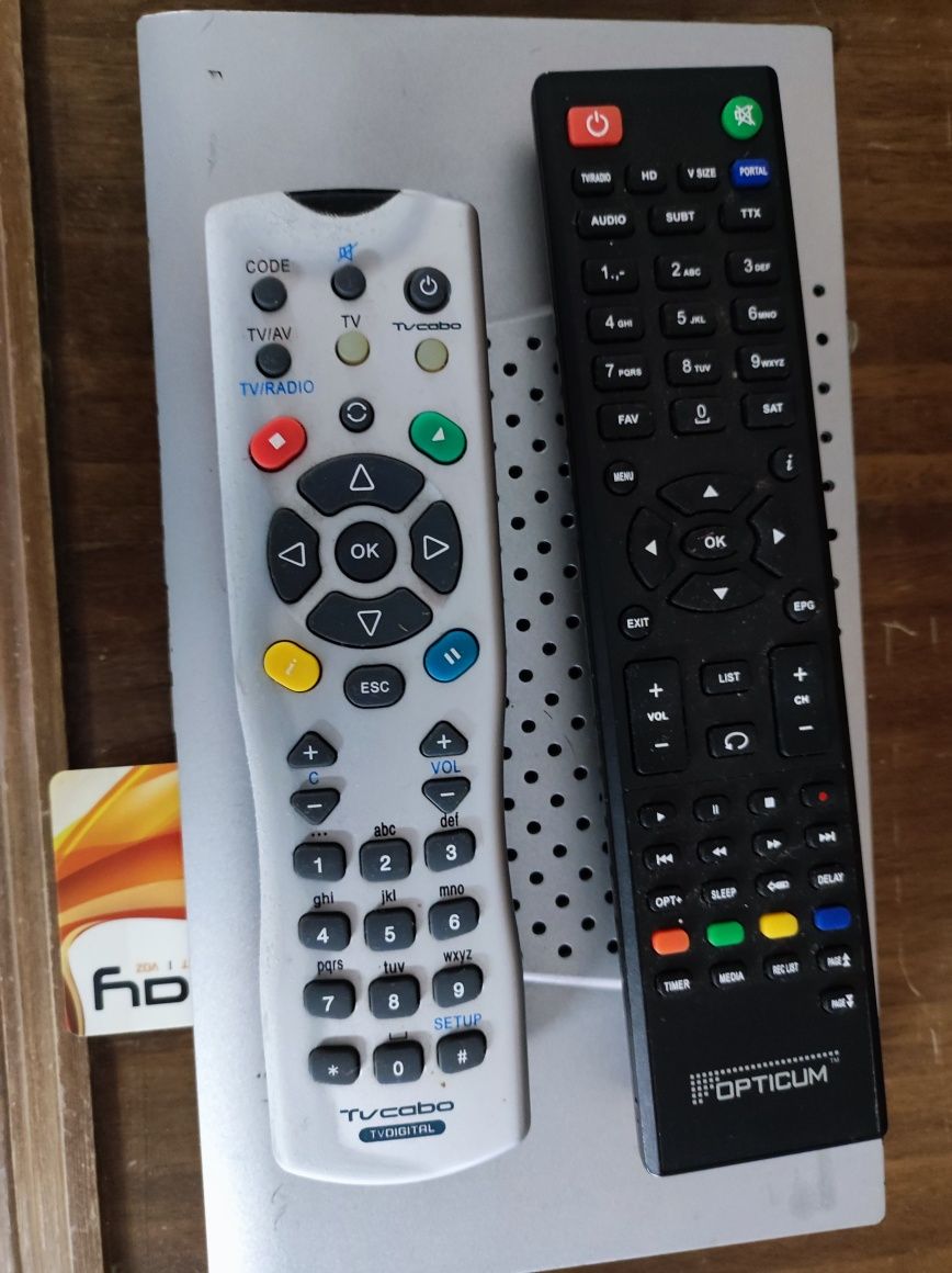 3 Box satélite para peças ou para reparar