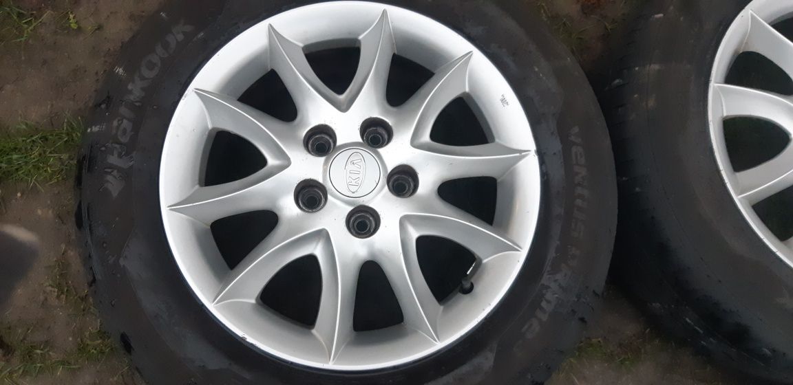 Alufelgi koła lato Kia Carens III 5x114,3 ET51 205/60R16 ori