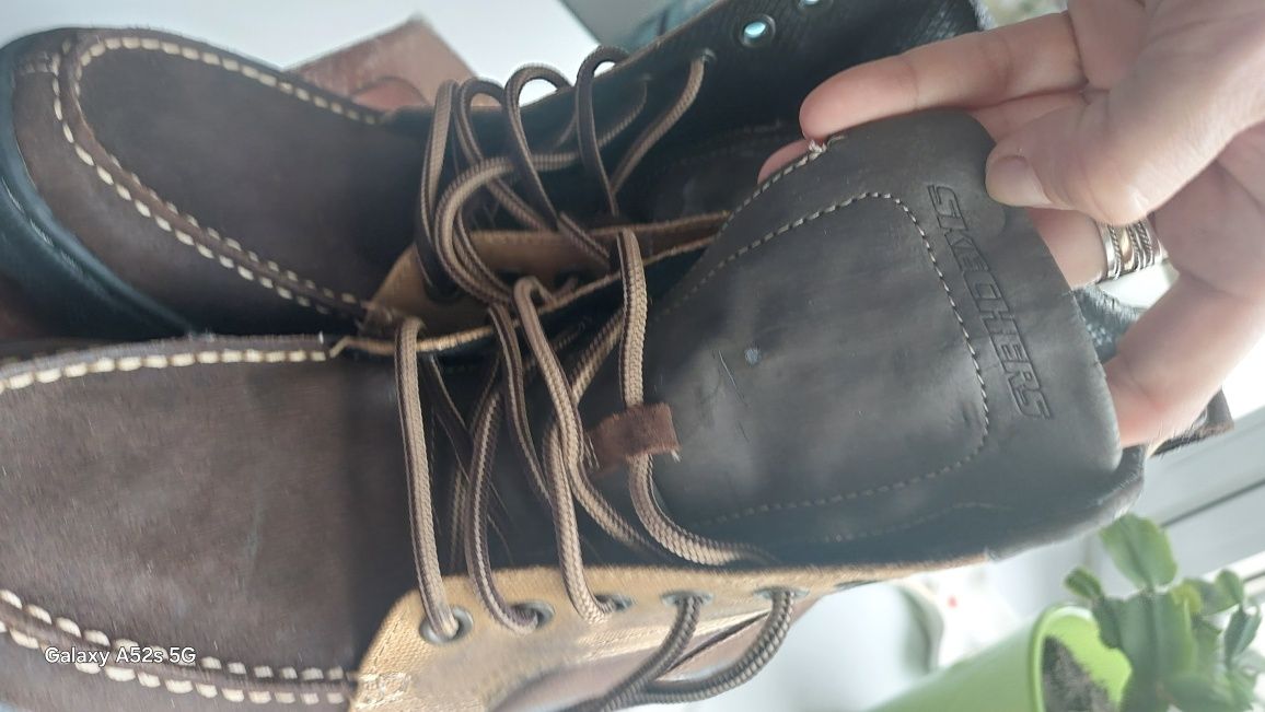 Wygodne trepy Skechers 41