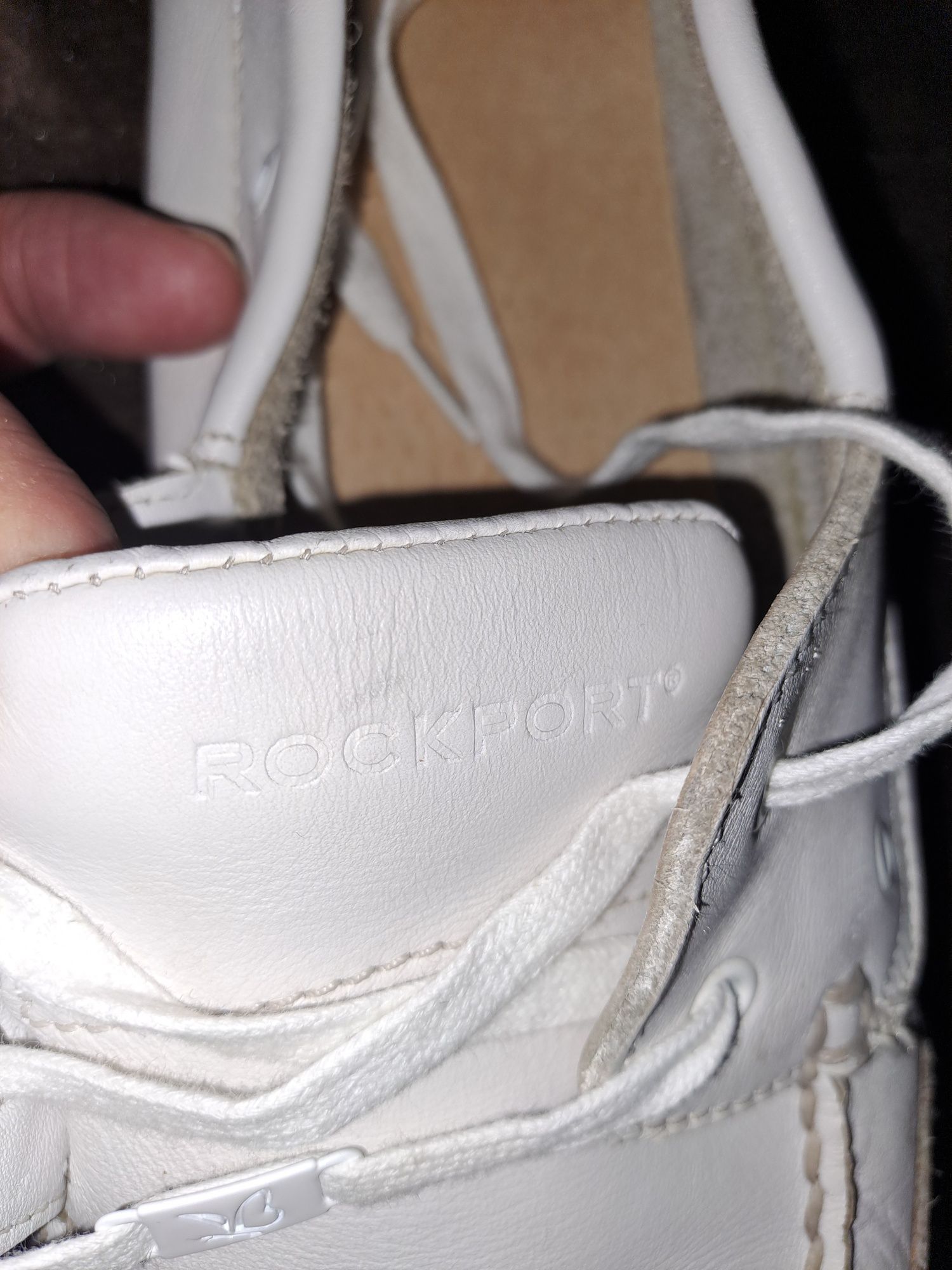 Białe skórzane półbuty męskie Rockport. Rozmiar 44.