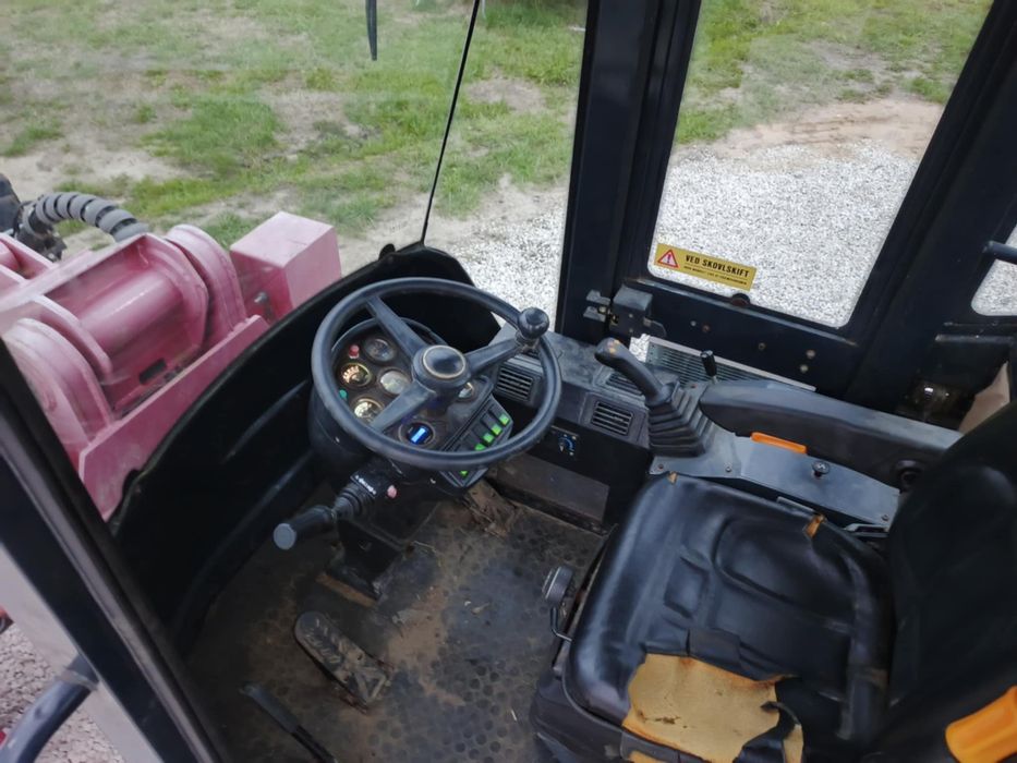 Ładowarka Teleskopowa BEDNARDS W1600CT  mini bobcat tylko 280mth 2014r