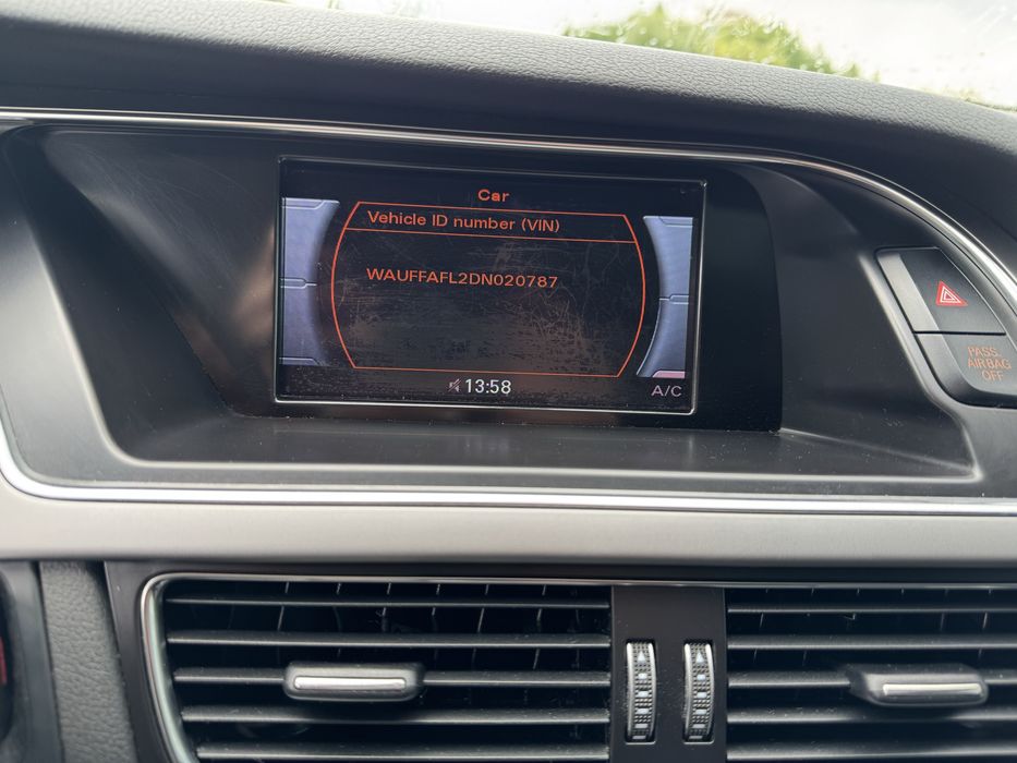 Продам Ауді А4 Б8 quattro 2012 року