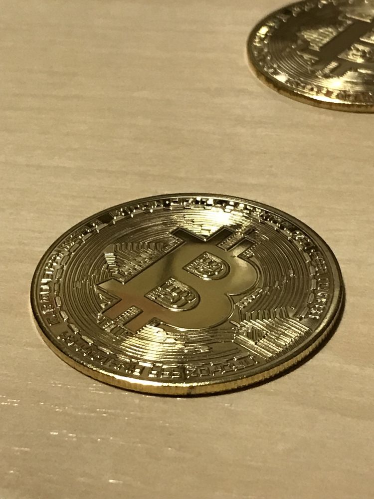 Монети BITCOIN монеты БИТКОИН новые (без пластиковых капсул)
