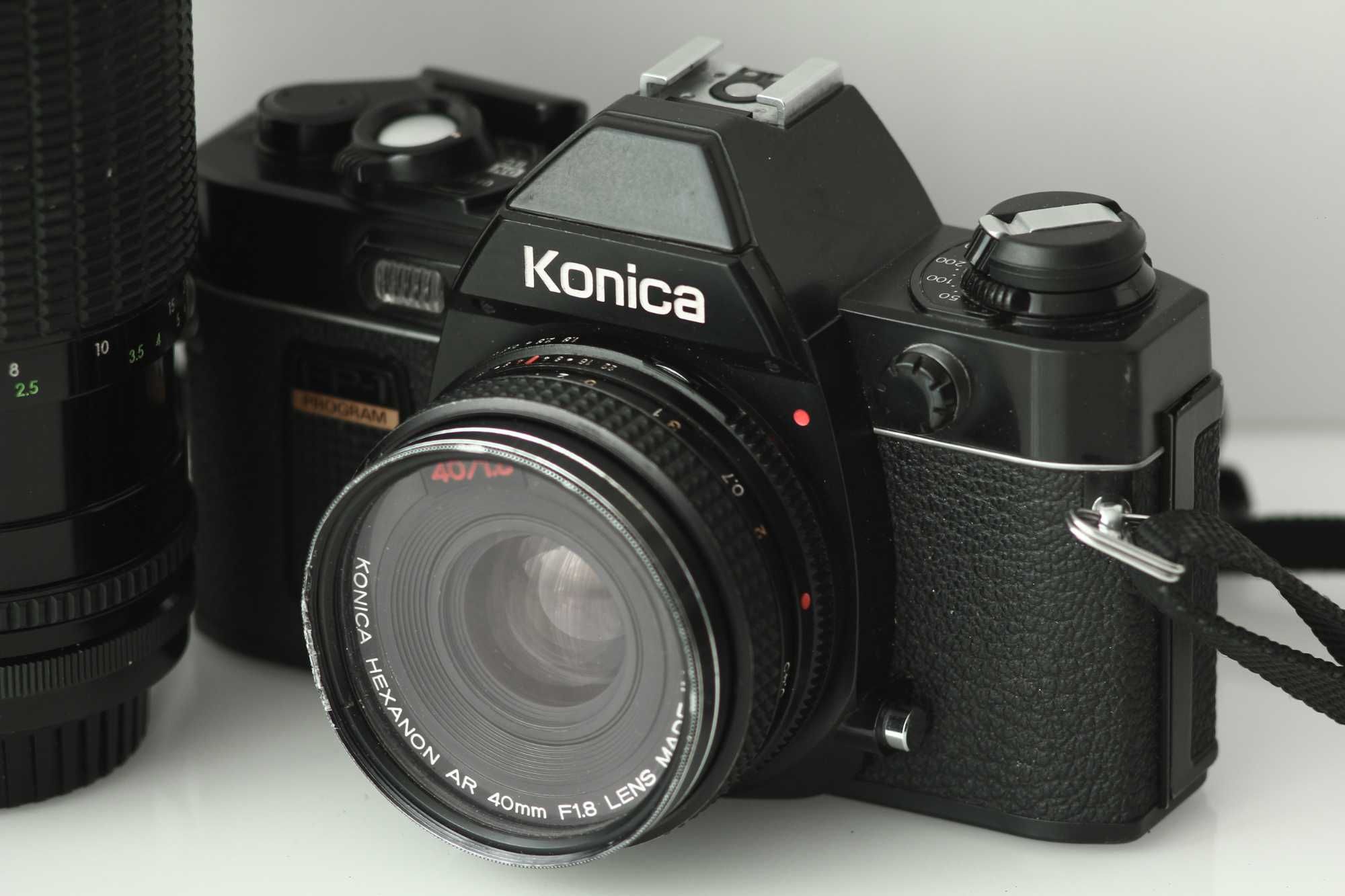 Плёночный фотоаппарат Konica FP-1 Japan Япония + 3 объектива и вспышка