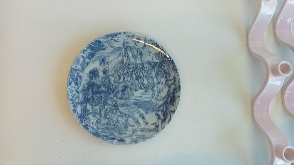 Prato decorativo em grés