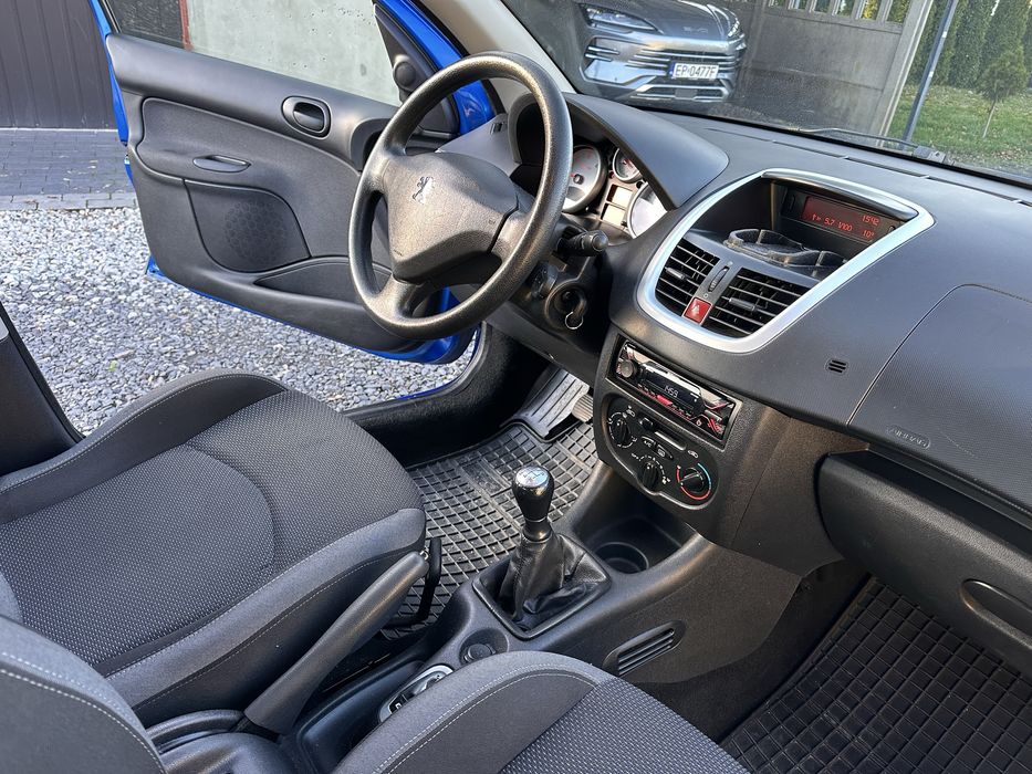 PEUGEOT 206+ 1.4 HDI  105 tys kilometrów.