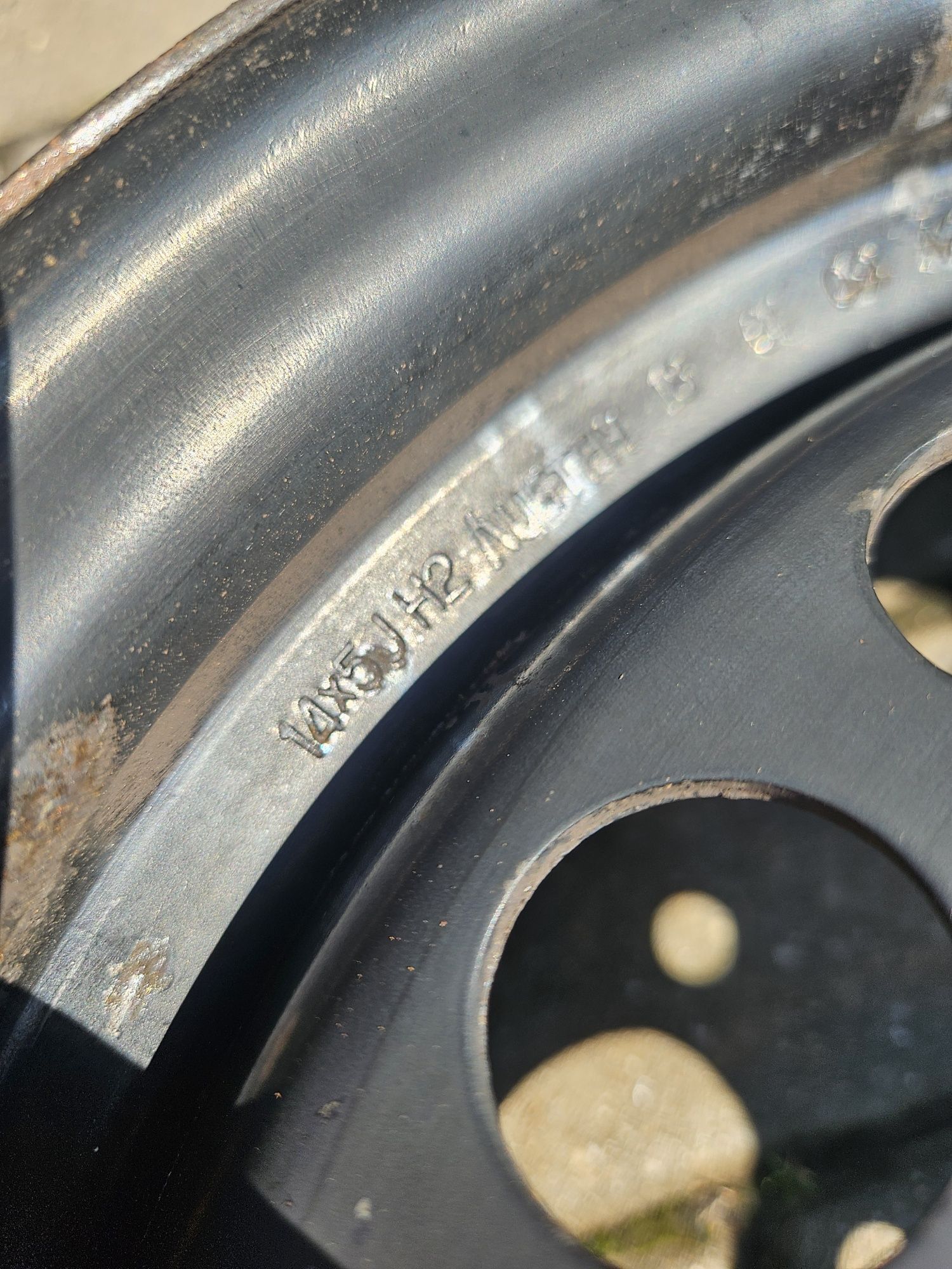 14 4x100 Felgi stalowe Opel Corsa