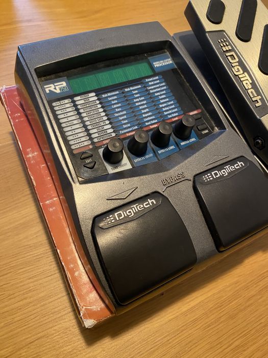 Multiefeitos Digitech RP250