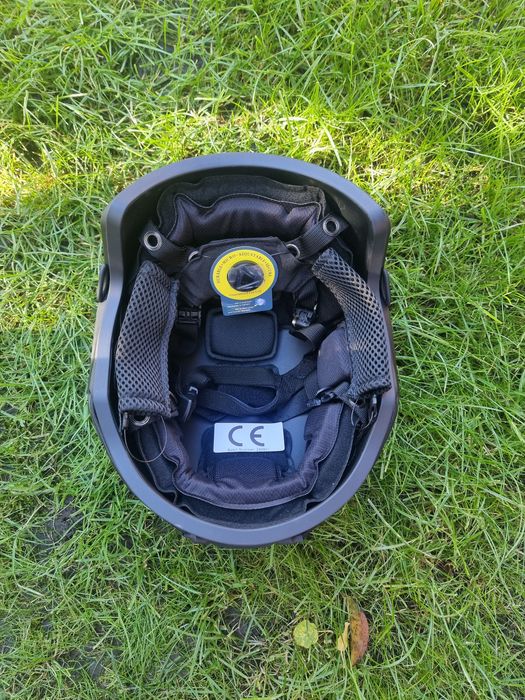 Шолом тактичний Fast з підвісом Wendy чорний новий каска тактична