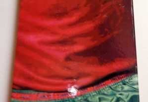 Livro antigo da Volta a Portugal, fascículos em boa encadernação.