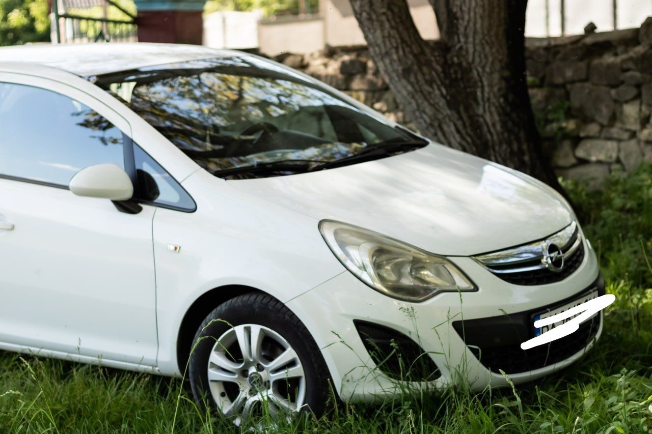 Продам автомобіль Opel corsa