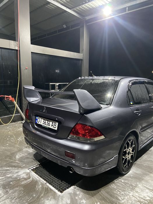 Mitsubishi Lancer 9 1.6
