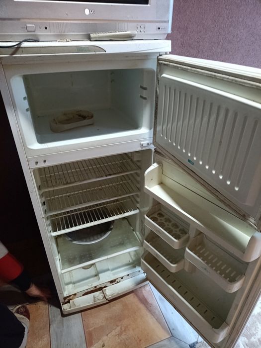 Продам холодиьник