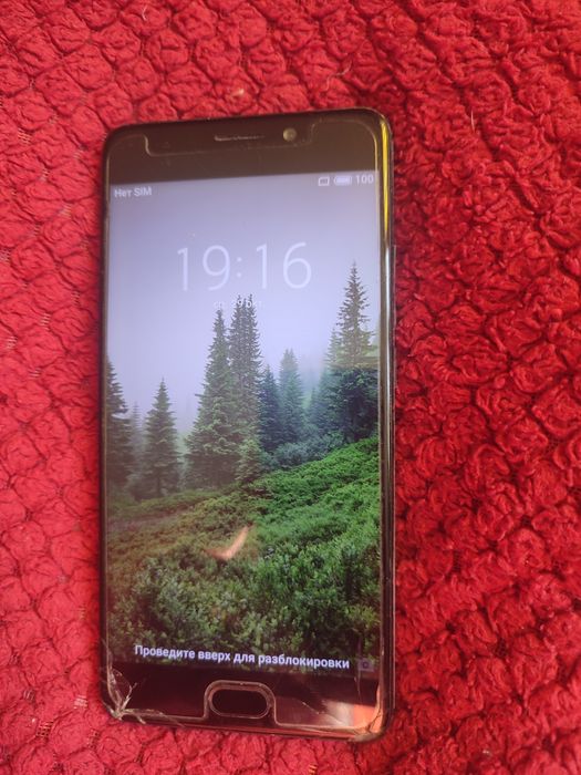 Meizu M6 Note с чехлом