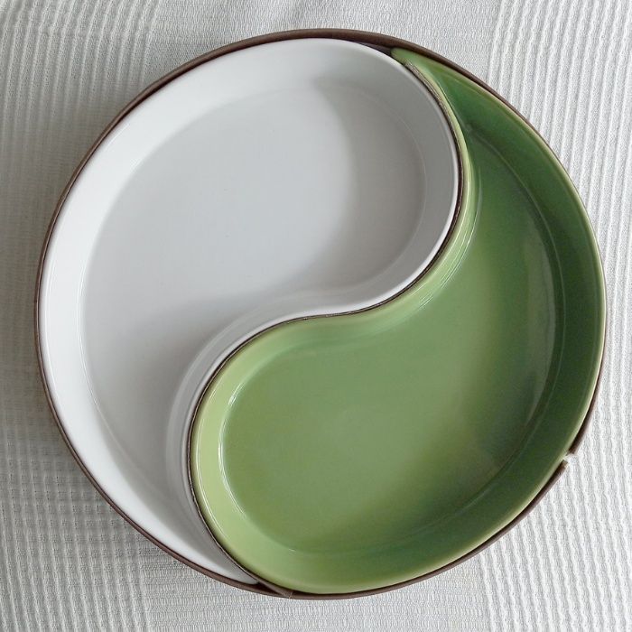 Porcelanowe naczynie na przekąski (duże - śr. 30 cm)