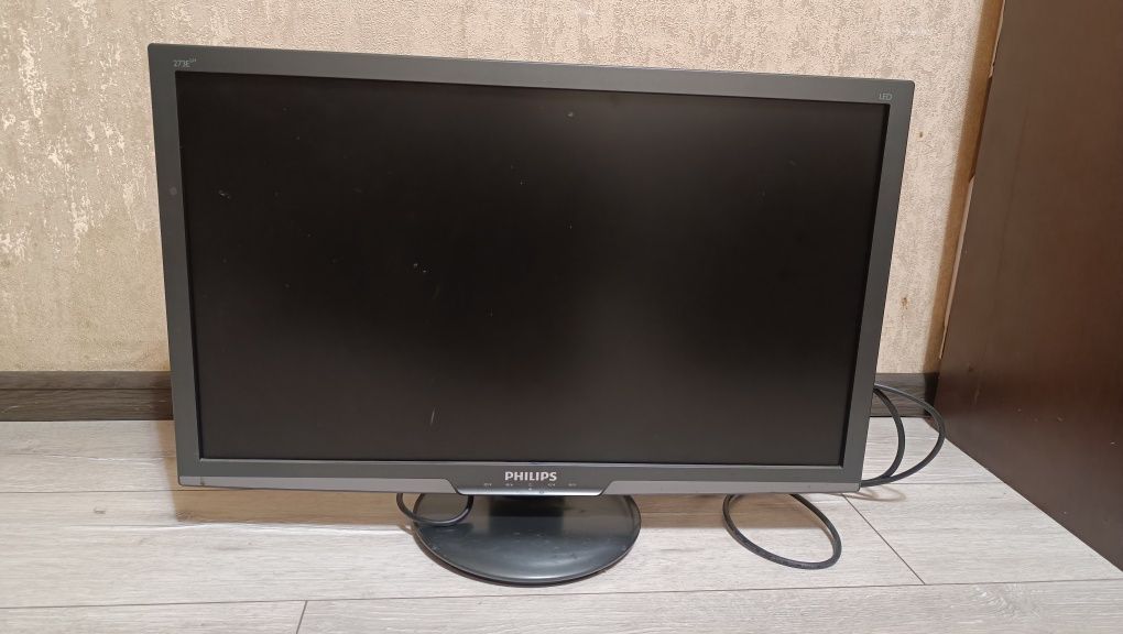 Последняя цена. Монитор Philips 273e3l 
27"