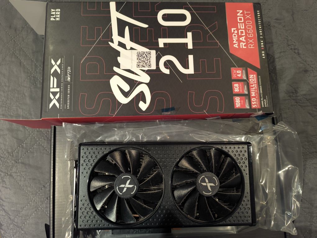 Placa gráfica AMD RX 6600XT 8GB GDDR6 XFX c/ garantia