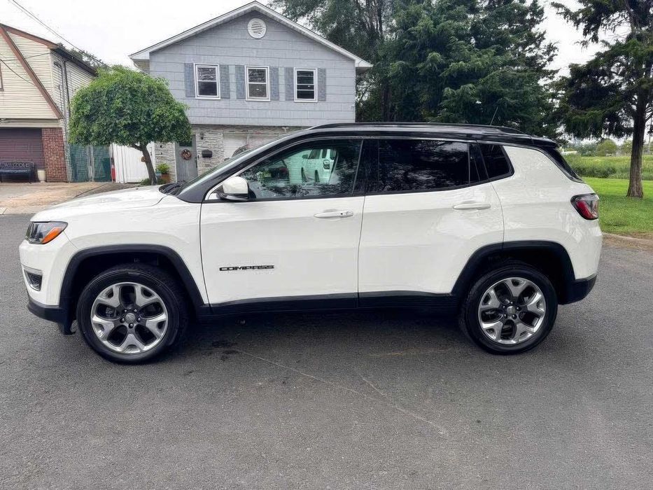 Jeep Compass Limited      2020
