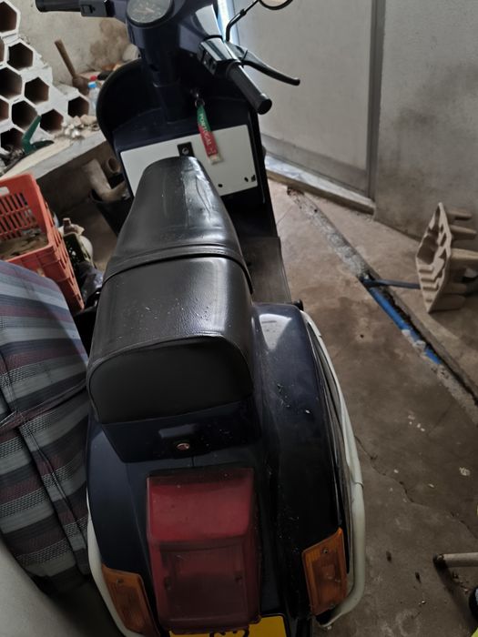 Vendo vespa 50 com 37 anos