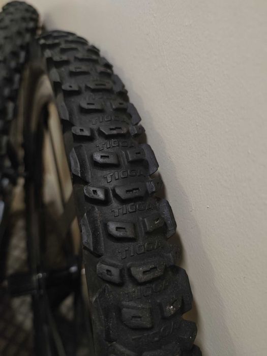 Opony TIOGA FACTORY XC 26x1,95 retro MTB 26"  48-559