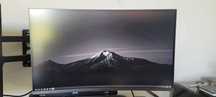 Monitor Samsung Curved 27" 144hz + uchwyt na ściane
