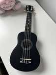 Ukulele  czarne Graftman Model MU 211