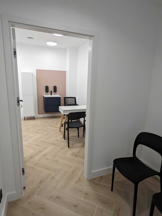 Gabinet fizjoterapii/masażu - nowy,stół elektryczny,klimatyzacja,wi-fi