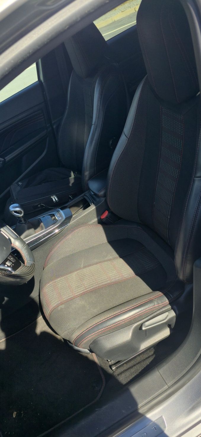 Pegeout 308 GT-LINE