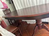 Mesa madeira mogno