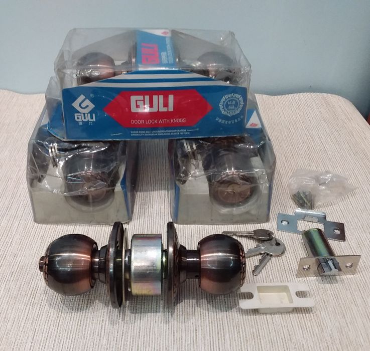 Ручки мебельные .